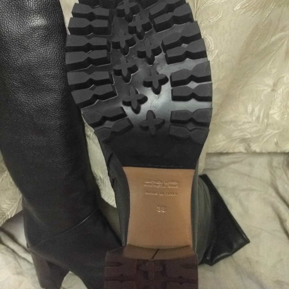 Napoleoni leather boots